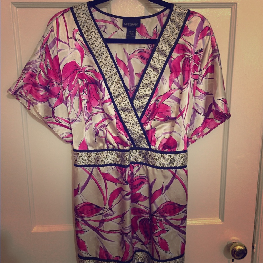 EUC Lane Bryant Silky Floral Blouse